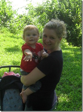 Alli and sarin 060edit