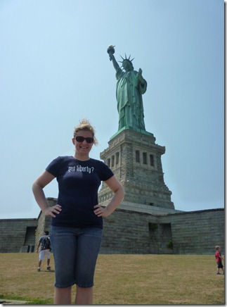Beach-Statue of Liberty 077