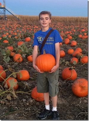 Pumpkin patch, leaves, etc 177edit