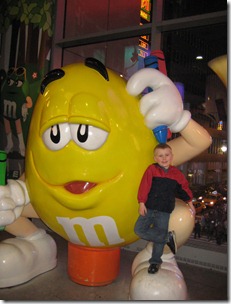 Cade date to New York 012