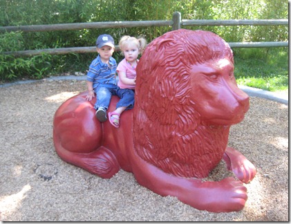 zoo and father's day 007