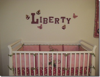 Baby's room 002
